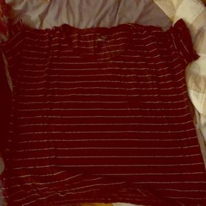 Stripped burgundy pocket shirt